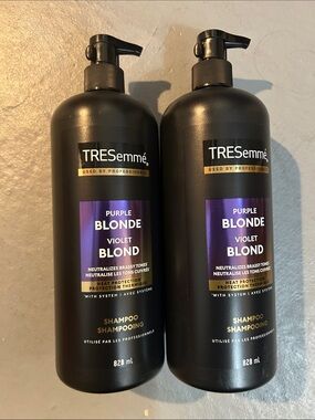 NEW 🆕 TRESemmé Purple Blonde Violet Blond Two Shampoos Set